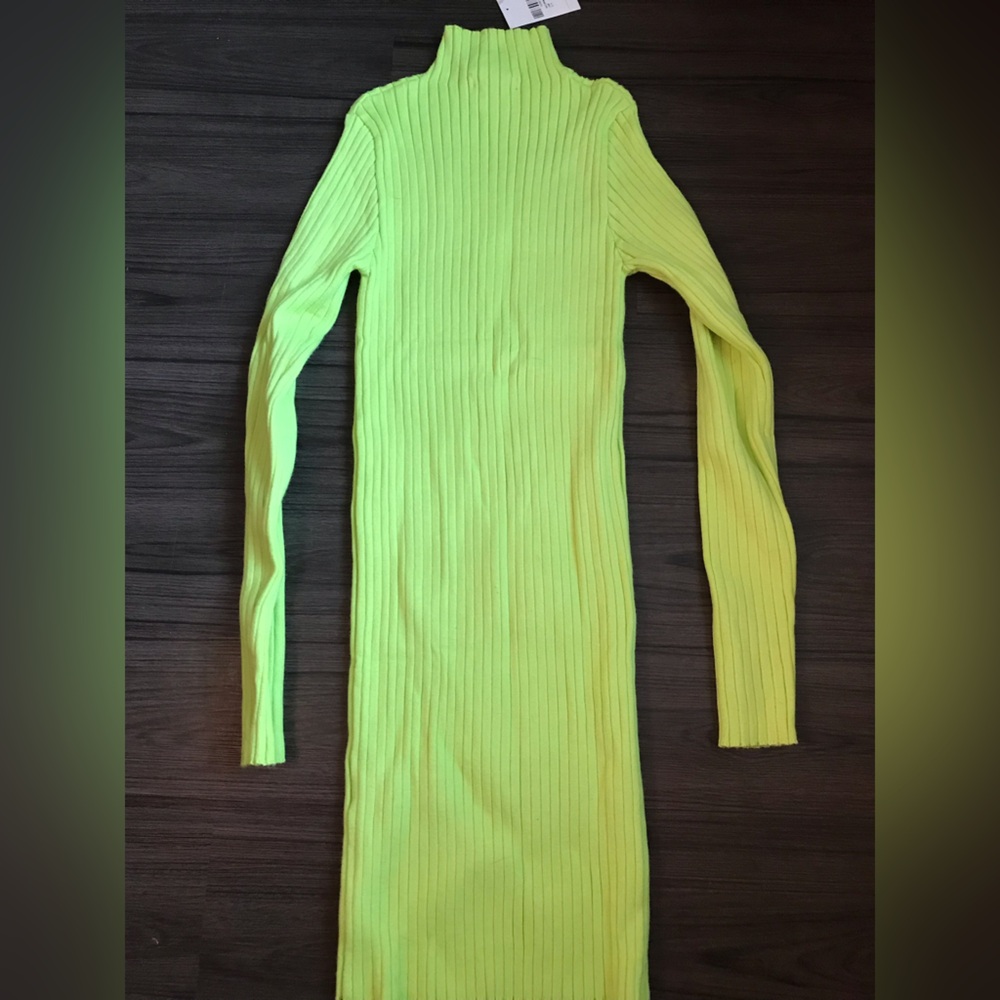 Small rue 21 Sweater dress new